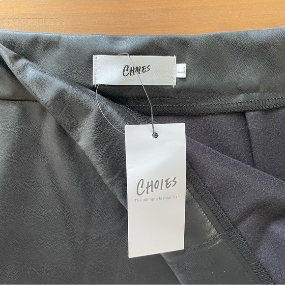 Choies Women's Black Cut Out Mid Waist Asymmetric Hem PU Mini Skirt - Picture 3 of 3